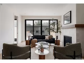 Photo #4: 9644152 Listing