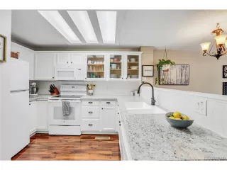 Photo #6: 9644584 Listing