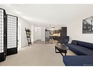 Photo #5: 9644698 Listing 