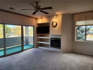 Photo #5: 9644966 Listing