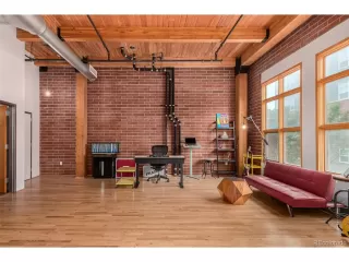 Photo #3: 9645307 Listing