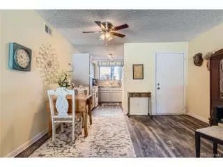 Photo #6: 9652062 Listing