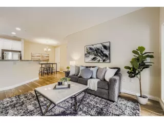 Photo #3: 9653647 Listing