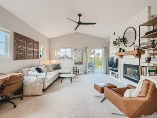 Photo #3: 9656561 Listing