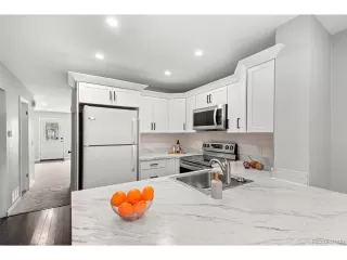 Photo #6: 9658814 Listing 