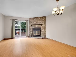 Photo #4: 9658975 Listing