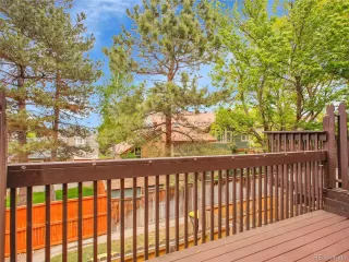 Photo #5: 9658975 Listing