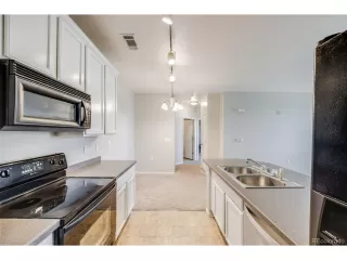 Photo #6: 9659630 Listing