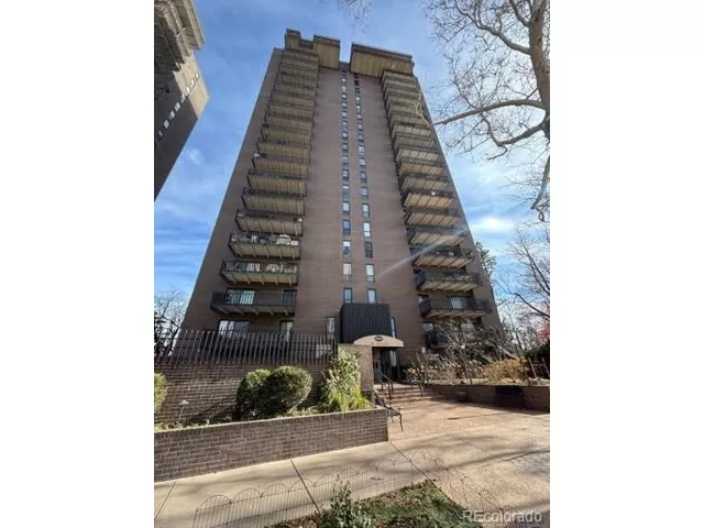 MLS: 9661386 Condo For Sale