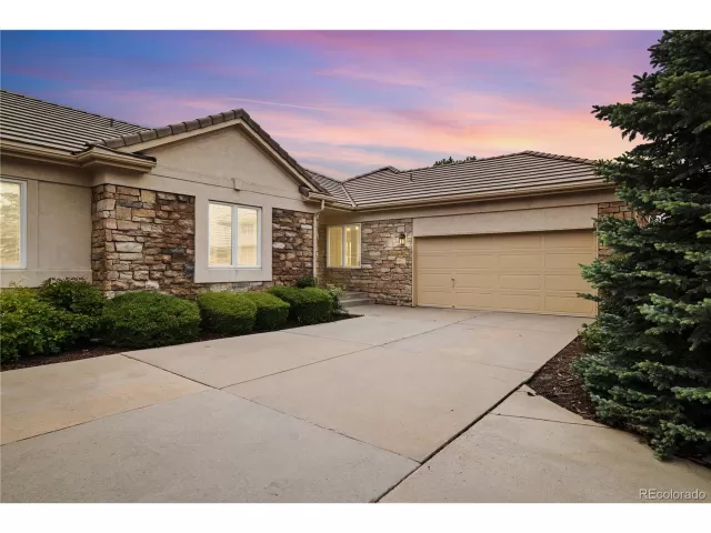 MLS: 9663021 Condo For Sale