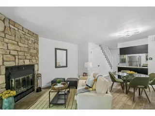 Photo #2: 9666158 Listing 