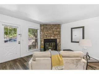 Photo #3: 9666158 Listing 