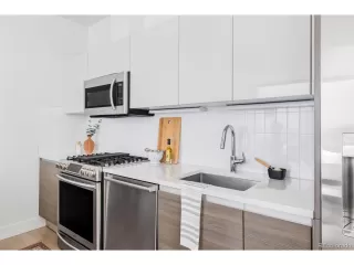 Photo #4: 9667327 Listing 