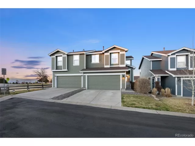 MLS: 9668375 Condo For Sale