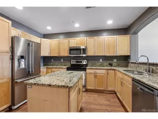 Photo #5: 9668618 Listing 