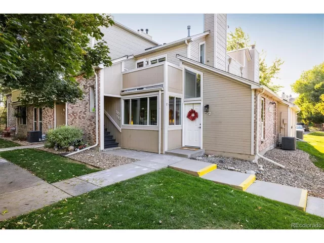 MLS: 9669693 Condo For Sale