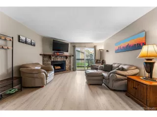 Photo #2: 9671096 Listing