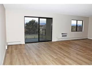 Photo #3: 9672147 Listing