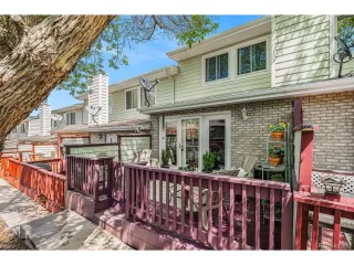 Photo #2: 9682902 Listing