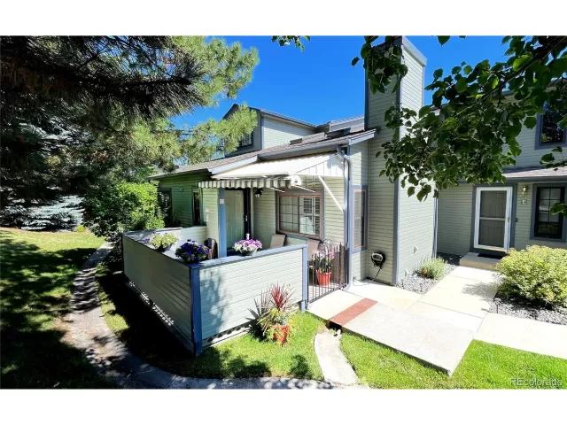 MLS: 9692139 Condo For Sale