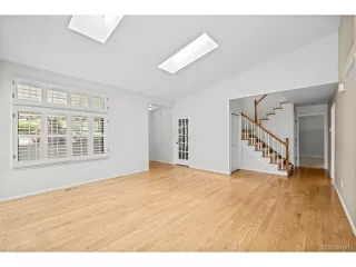 Photo #2: 9692139 Listing 