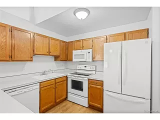 Photo #3: 9692139 Listing 