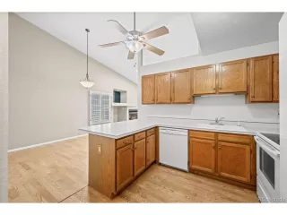 Photo #4: 9692139 Listing 