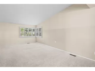 Photo #5: 9692139 Listing 