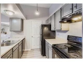 Photo #3: 9693910 Listing 