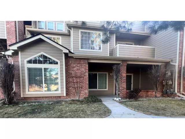 MLS: 9694760 Condo For Sale