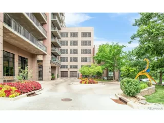 Photo #2: 9695460 Listing