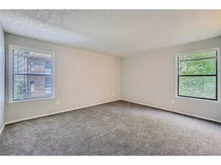 Photo #6: 9697425 Listing 