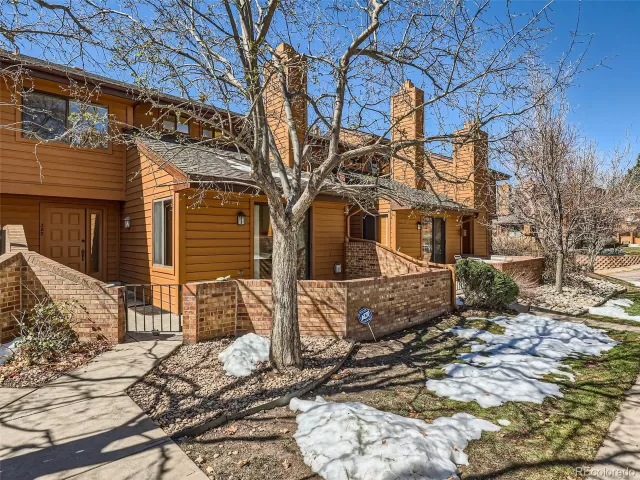 MLS: 9697663 Condo For Sale