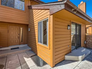 Photo #2: 9697663 Listing