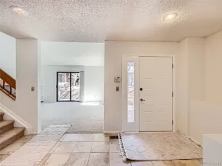 Photo #3: 9697663 Listing