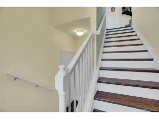 Photo #6: 9698299 Listing