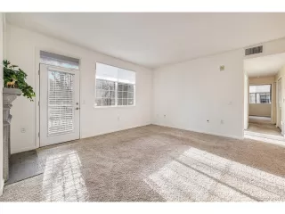 Photo #4: 9702719 Listing 