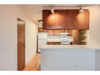 Photo #3: 9705944 Listing
