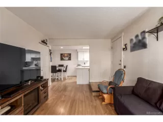 Photo #4: 9706670 Listing 