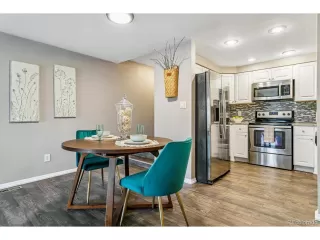 Photo #3: 9706910 Listing