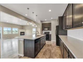 Photo #6: 9709254 Listing