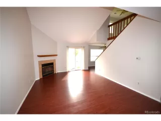 Photo #6: 9710374 Listing