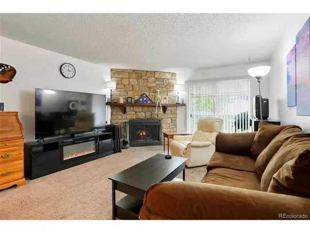 MLS: 9710920 Condo For Sale