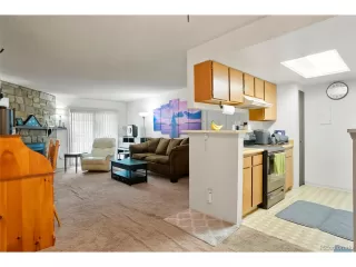 Photo #4: 9710920 Listing 