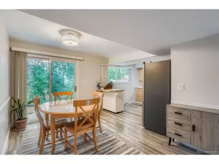 Photo #2: 9711199 Listing