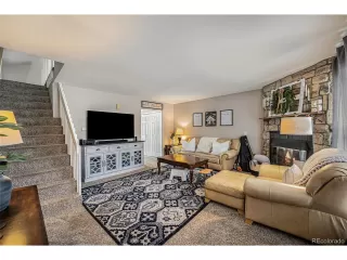 Photo #4: 9713642 Listing