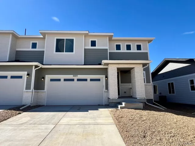 MLS: 9715306 Condo For Sale