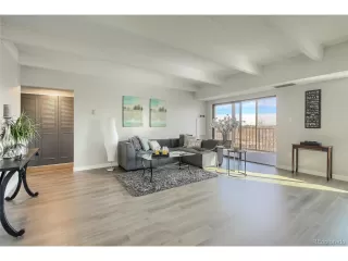 Photo #3: 9716685 Listing