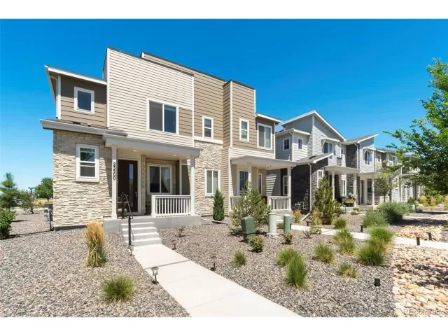 MLS: 9718426 Condo For Sale