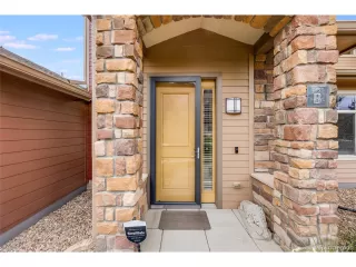 Photo #2: 9718895 Listing